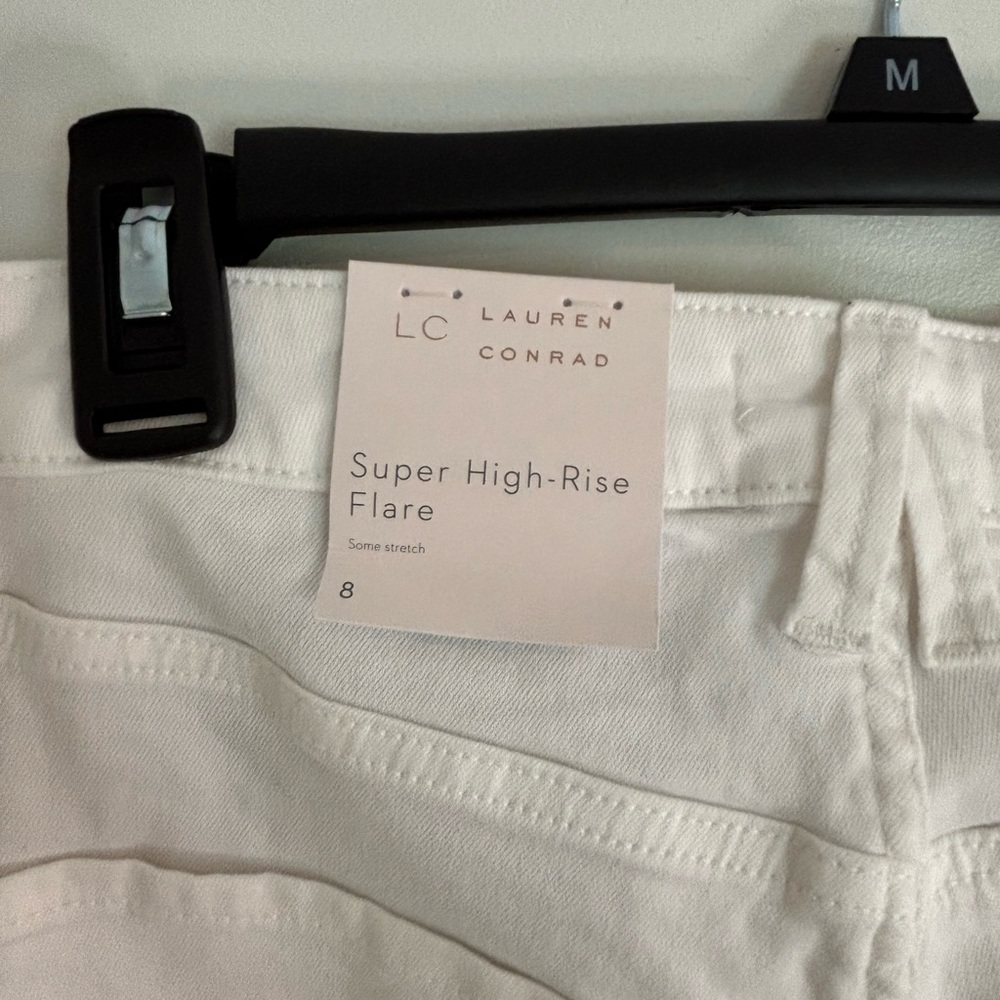 White flare leg jeans - Picture 6 of 6